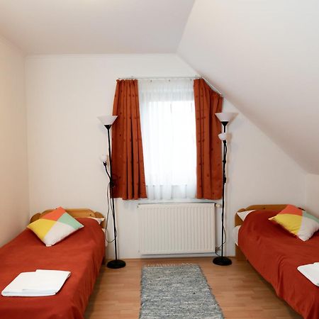 Liszt Apartman ペーチ エクステリア 写真
